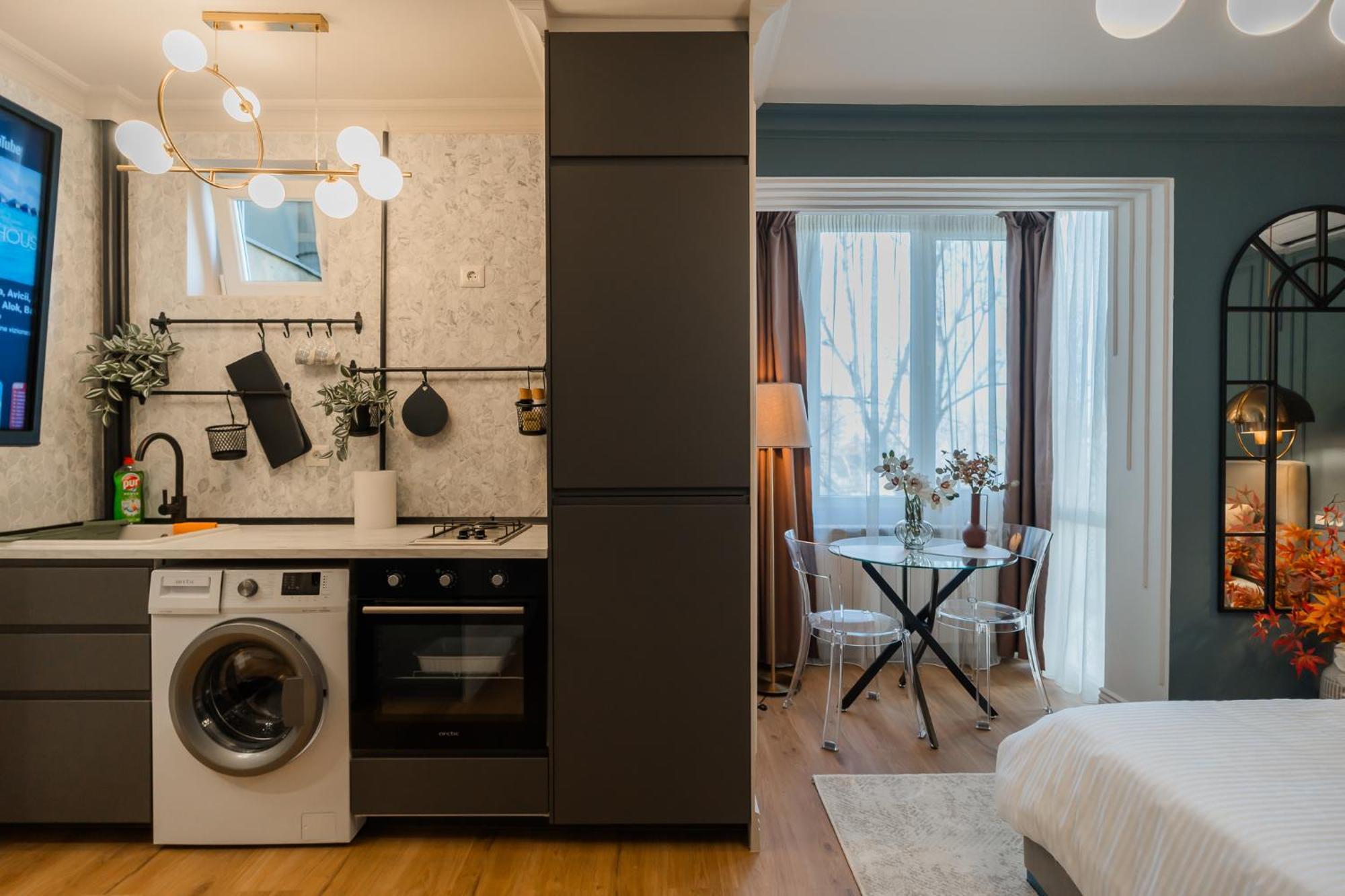 Opal Gem In Old Town Apartment Bucharest