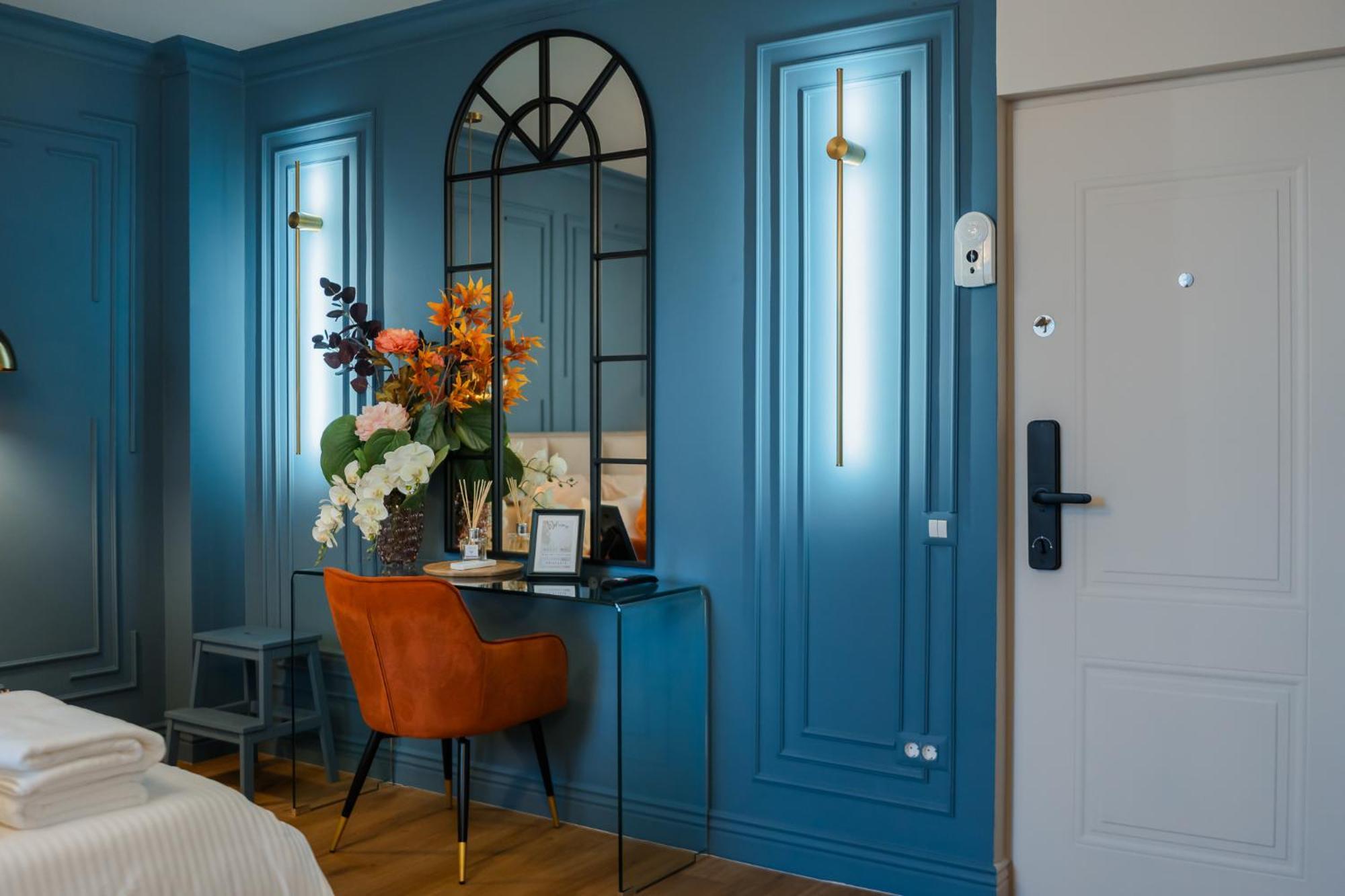 Opal Gem In Old Town Apartment *